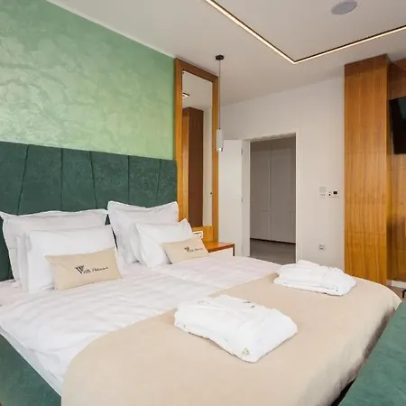 Villa Platinum